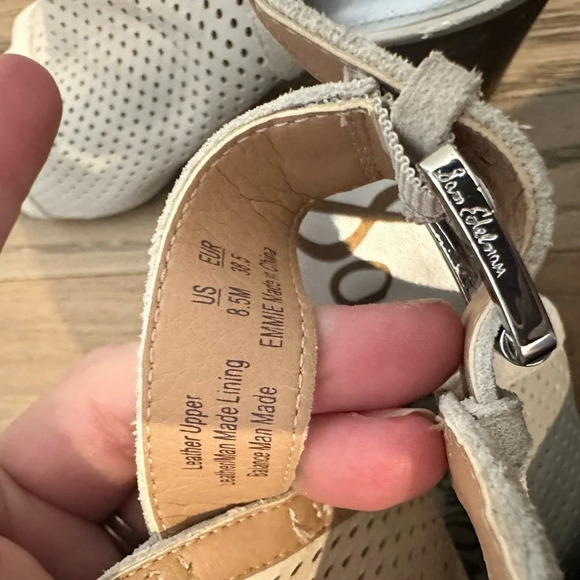 Sam Edelman Peep Toe Heels, Perforated, Ivory, 8.5, 3.5 inch heel - Picture 6 of 7